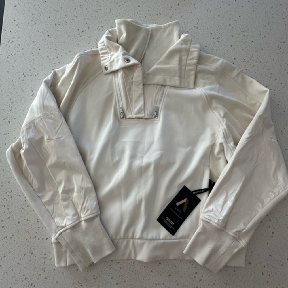 ATHLETA PULLOVER JACKET